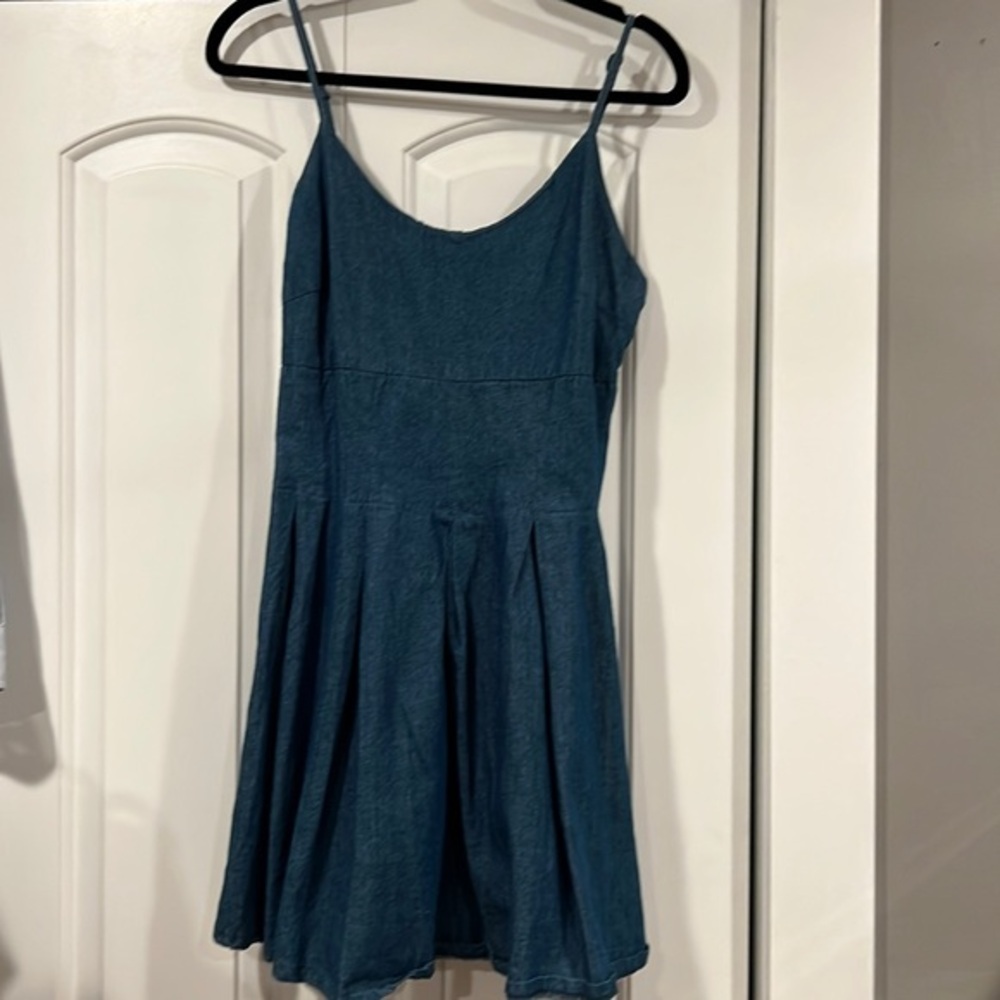 Lulu’s‎ medium denim dress with adjustable straps